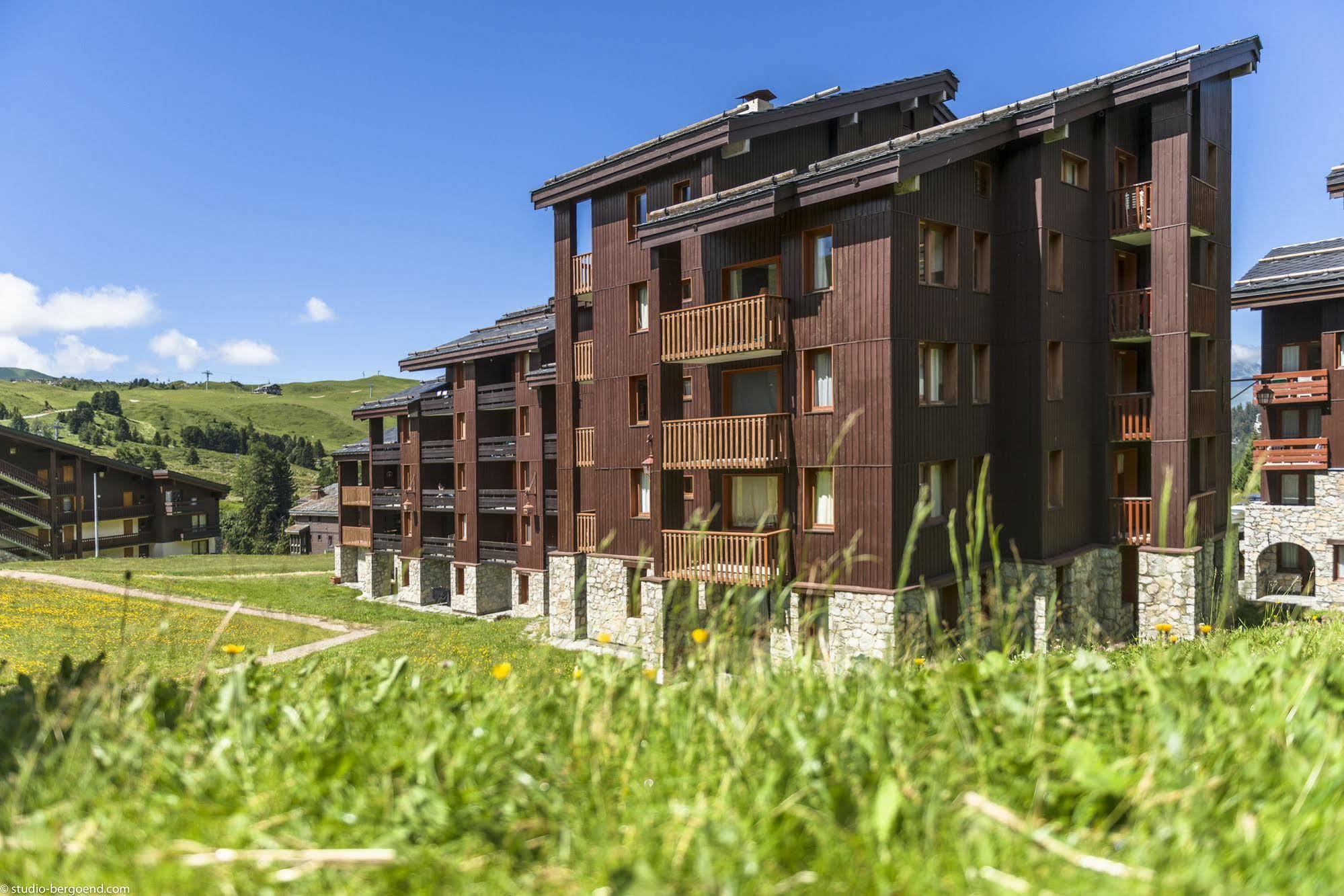 Residence Pierre & Vacances Les Chalets Des Arolles Macot-la-Plagne Exterior foto